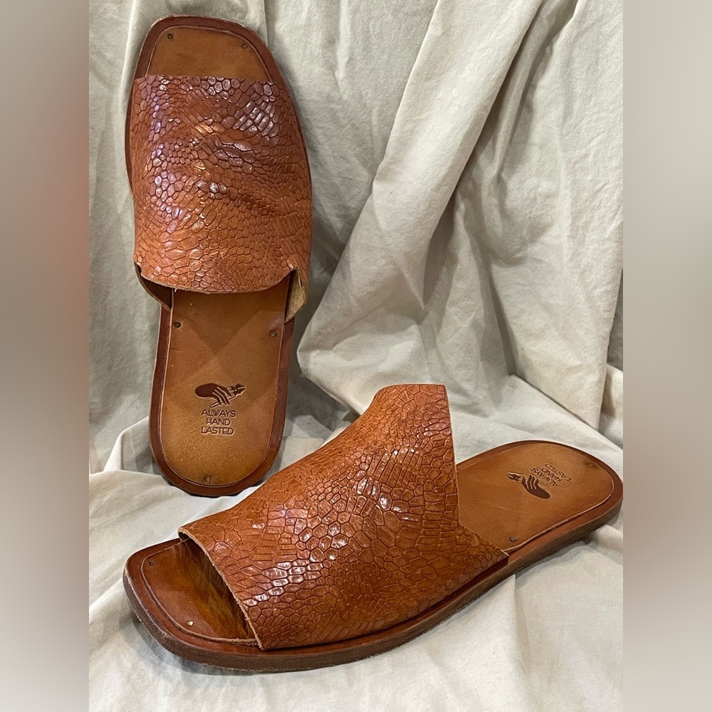 Sevilla Smith sandals, size 37, croc embossed brown leather